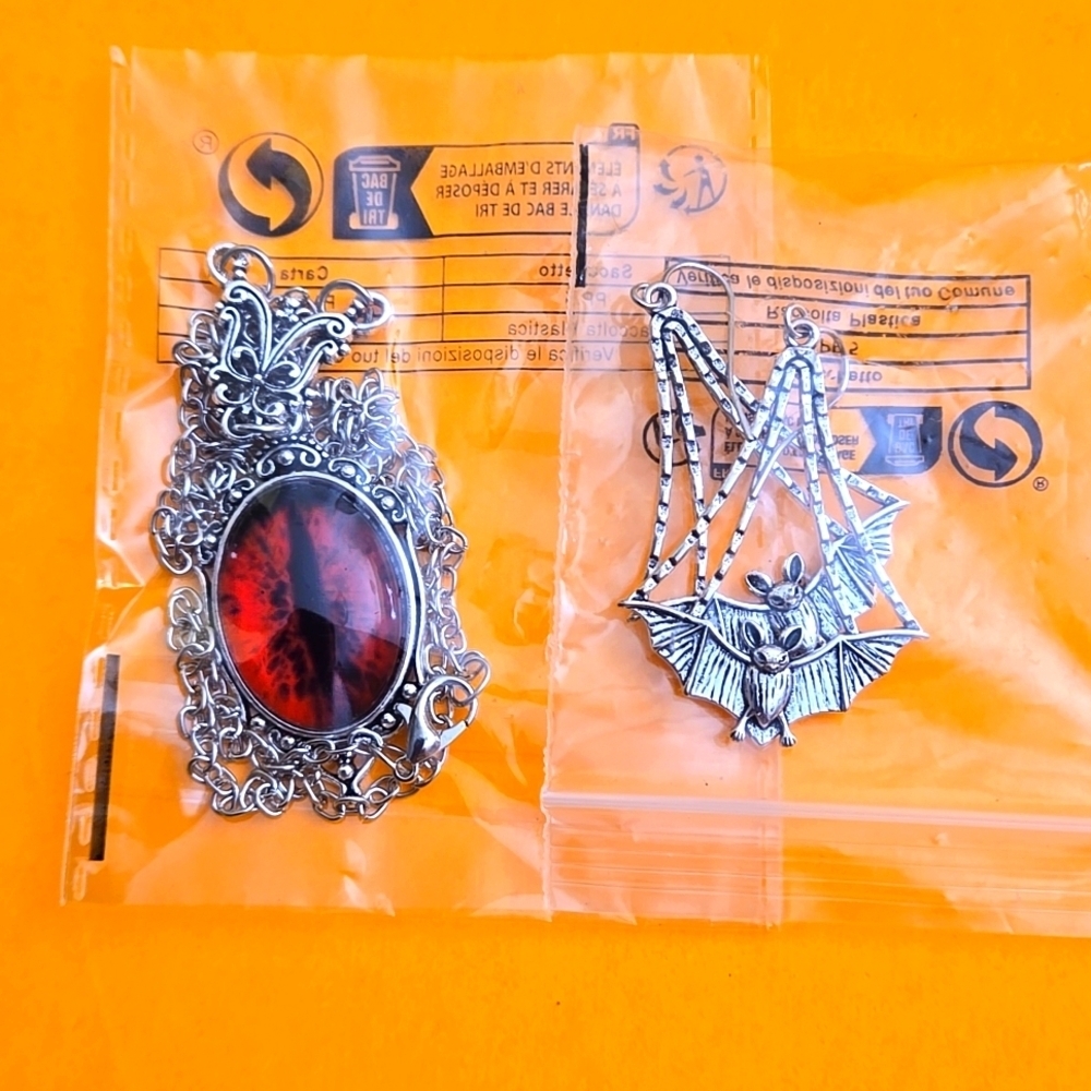 Gothic Blood Red Cat's Eye Charm Necklace & Bat Earrings - Silver